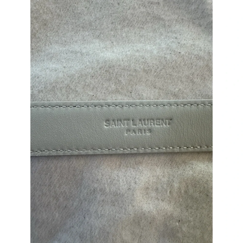 Saint Laurent has few